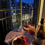 2-Bed Room Cosy Apartment - Central Location